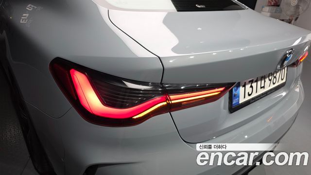 BMW 4 Series (G22) 420i M Sport Performance Coupe 2023 — фото 23