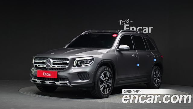 Mercedes-Benz GLB-Class (X247) GLB220