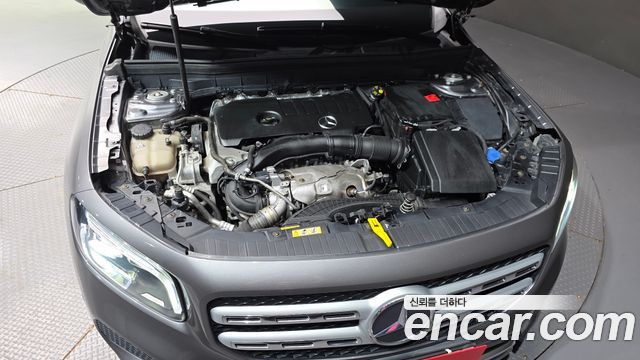 Mercedes-Benz GLB-Class (X247) GLB220 2021 — фото 6