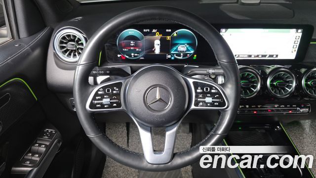 Mercedes-Benz GLB-Class (X247) GLB220 2021 — фото 13