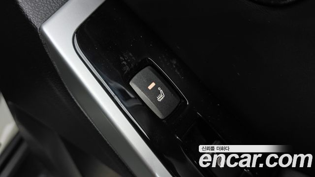KG Mobility (SsangYong) Korando C 2.0 CVT 2WD Deluxe 2015 — фото 19