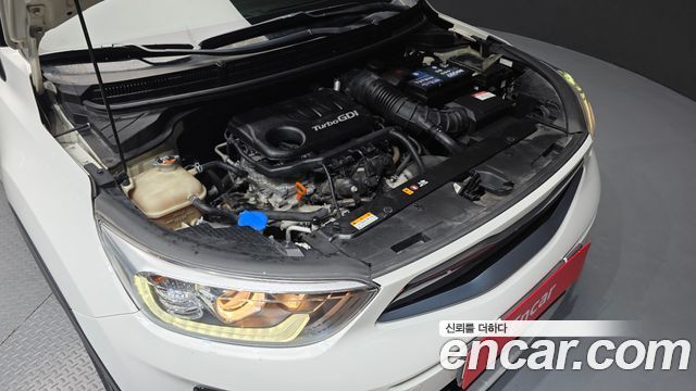 Kia Stonic 1.0 Turbo Prestige 2020 — фото 6