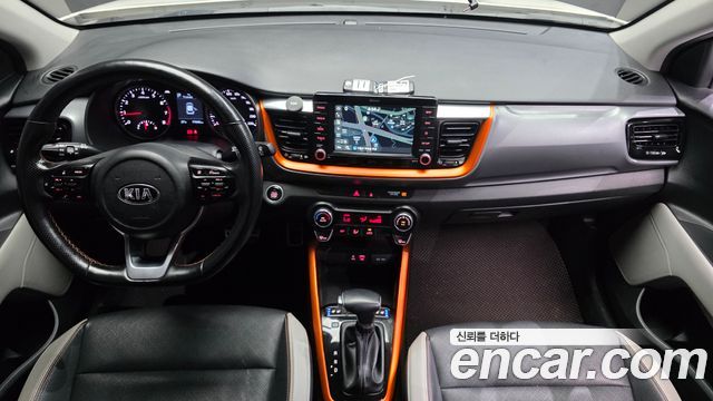 Kia Stonic 1.0 Turbo Prestige 2020 — фото 7