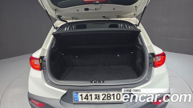 Kia Stonic 1.0 Turbo Prestige 2020 — фото 24