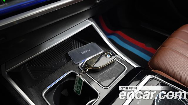 BMW 7 Series (G70) 740i sDrive M Sport 2023 — фото 30