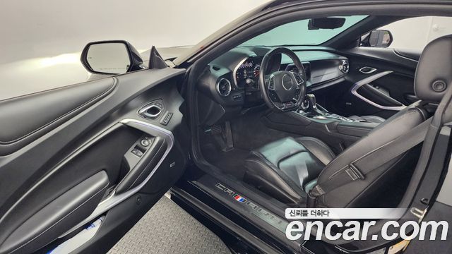 Chevrolet Camaro SS 6.2 V8 2019 — фото 10