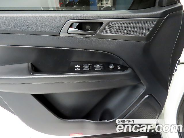 KG Mobility (SsangYong) Rexton Sports Diesel 2.2 4WD Prestige 2022 — фото 17
