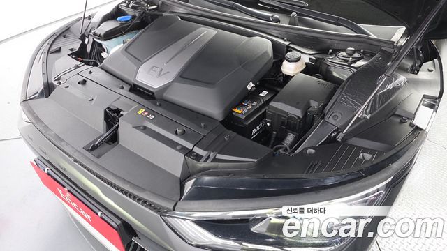 Kia EV6 Long Range Earth 2023 — фото 6