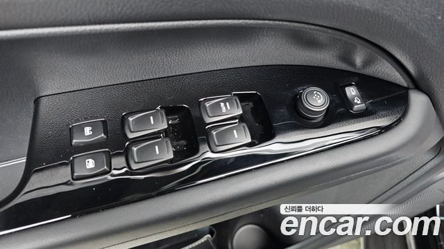 KG Mobility (SsangYong) Rexton Sports Diesel 2.2 4WD Culman Noblesse 2024 — фото 13
