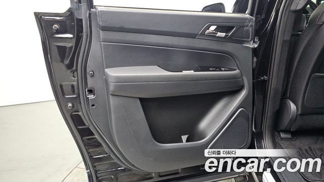 KG Mobility (SsangYong) Rexton Sports Diesel 2.2 4WD Culman Noblesse 2024 — фото 25