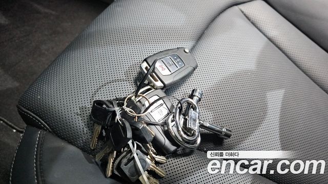 KG Mobility (SsangYong) Rexton Sports Diesel 2.2 4WD Culman Noblesse 2024 — фото 32