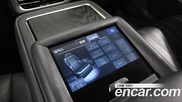 Lexus LS500h (V) 3.5 Platinum AWD 2021 — фото 33