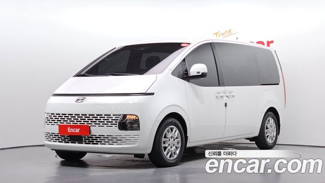 Hyundai Staria Tourer 9-Seater Modern 2022 — фото 1