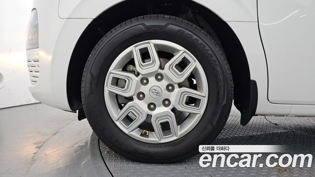 Hyundai Staria Tourer 9-Seater Modern 2022 — фото 5