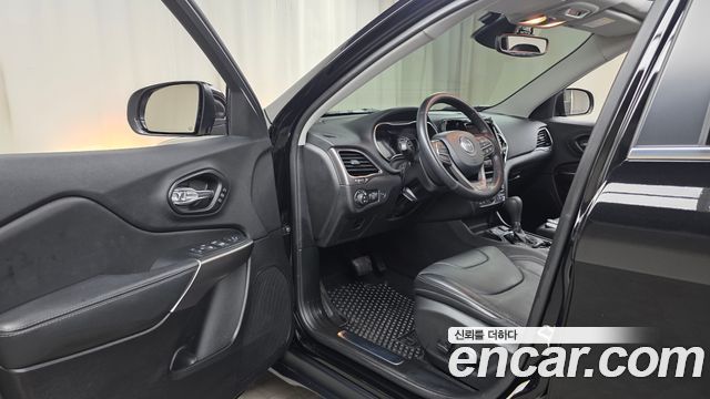 Jeep Cherokee (KL) 2.4 Limited 2WD 2021 — фото 26