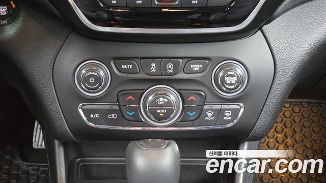 Jeep Cherokee (KL) 2.4 Limited 2WD 2021 — фото 28