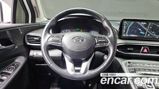 Hyundai Santa Fe Gasoline 2.5T 2WD Exclusive 2022 — фото 13