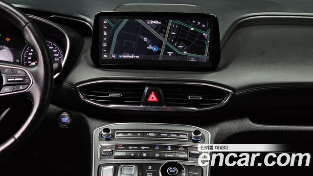 Hyundai Santa Fe Gasoline 2.5T 2WD Exclusive 2022 — фото 14