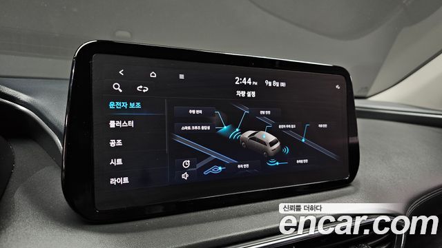 Hyundai Santa Fe Gasoline 2.5T 2WD Exclusive 2022 — фото 16
