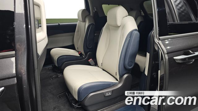 Kia Carnival (IV) HEV 9seater Nobless 2025 — фото 12
