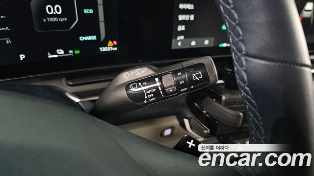 Kia Carnival (IV) HEV 9seater Nobless 2025 — фото 17