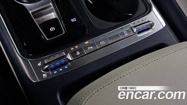 Kia Carnival (IV) HEV 9seater Nobless 2025 — фото 29