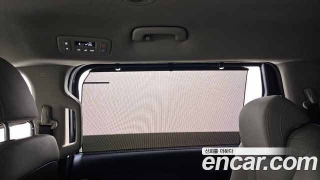 Kia Carnival (IV) HEV 9seater Nobless 2025 — фото 32