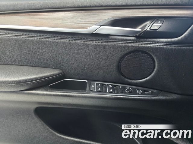 BMW X5 (F15) xDrive 30d 2016 — фото 23