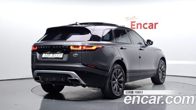 Land Rover Range Rover Velar 3.0 D300 R-Dynamic SE 2018 — фото 2