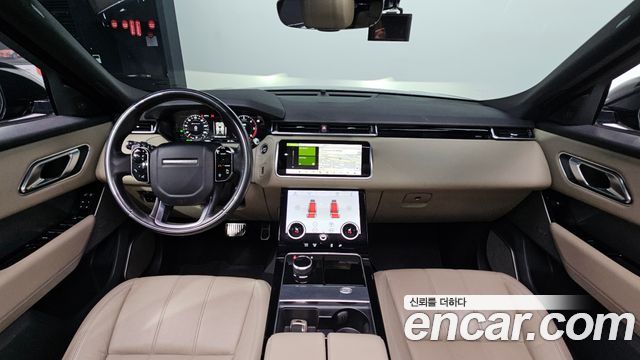 Land Rover Range Rover Velar 3.0 D300 R-Dynamic SE 2018 — фото 7