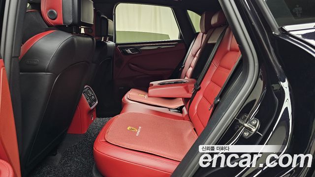 Porsche Macan 2.9 GTS 95B 2023 — фото 12
