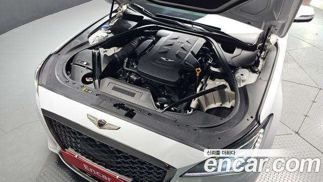 Genesis G80 3.3 GDI AWD Prestige 2018 — фото 6