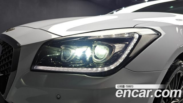 Genesis G80 3.3 GDI AWD Prestige 2018 — фото 22