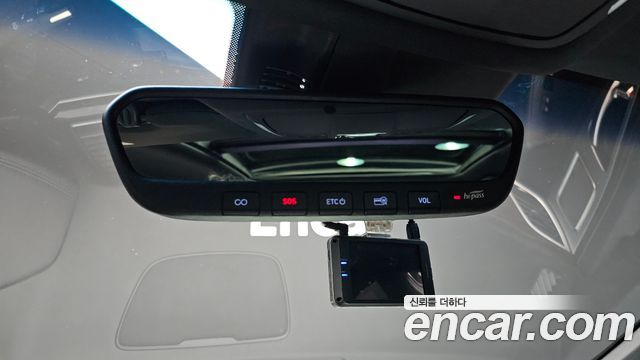 Genesis G80 3.3 GDI AWD Prestige 2018 — фото 29