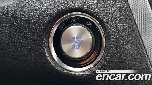 Genesis G80 3.3 GDI AWD Prestige 2018 — фото 30