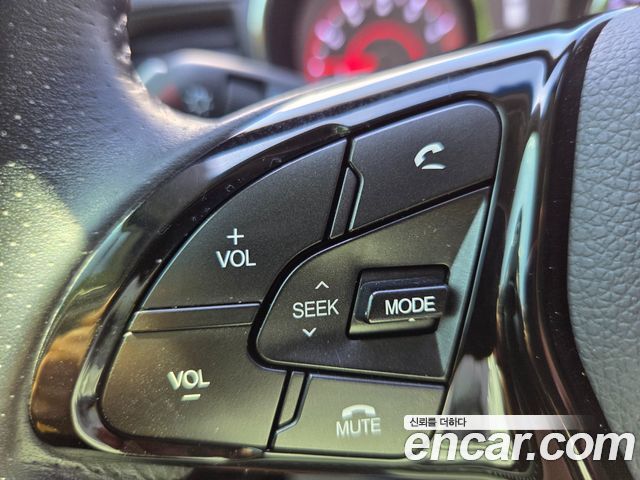 KG Mobility (SsangYong) Tivoli Air 1.6 RX 2WD 2017 — фото 18