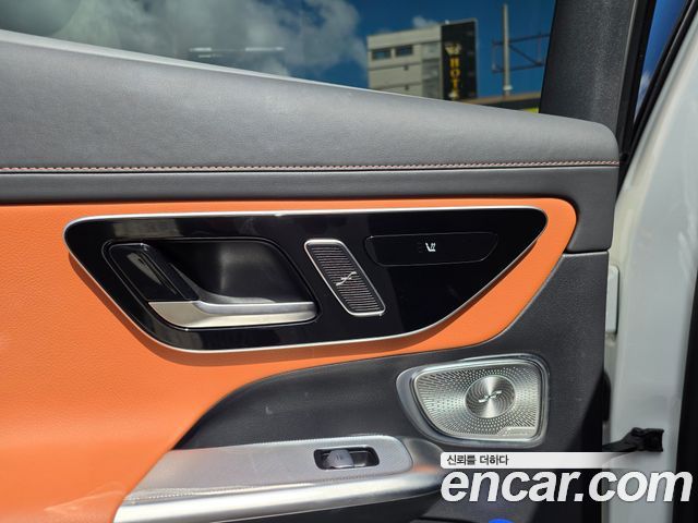 Mercedes-Benz GLC-Class (X254) GLC300 4MATIC Coupe 2024 — фото 19