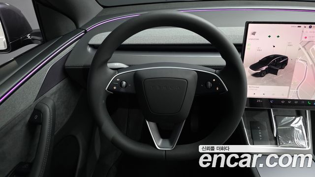 Tesla Model Y L Long Range AWD 2026 — фото 13