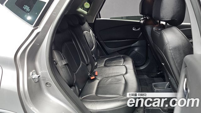 Renault Korea QM3 RE 2019 — фото 11