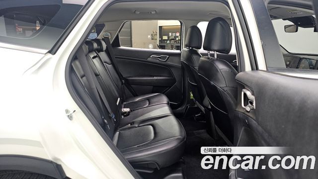 Kia Sportage (V) Diesel 2.0 4WD Trendy 2023 — фото 18