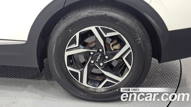 Kia Sportage (V) Diesel 2.0 4WD Trendy 2023 — фото 21