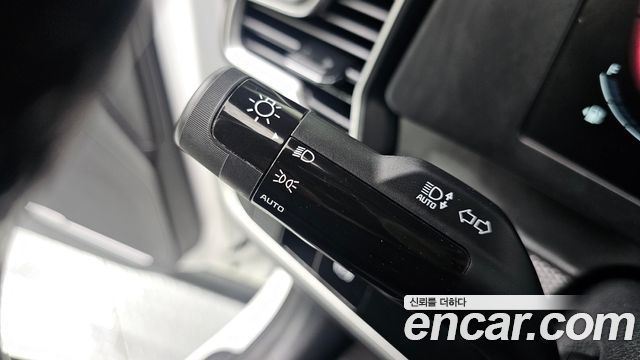 Kia Sportage (V) Diesel 2.0 4WD Trendy 2023 — фото 28