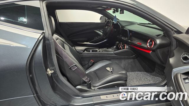 Chevrolet Camaro SS 6.2 V8 2017 — фото 26