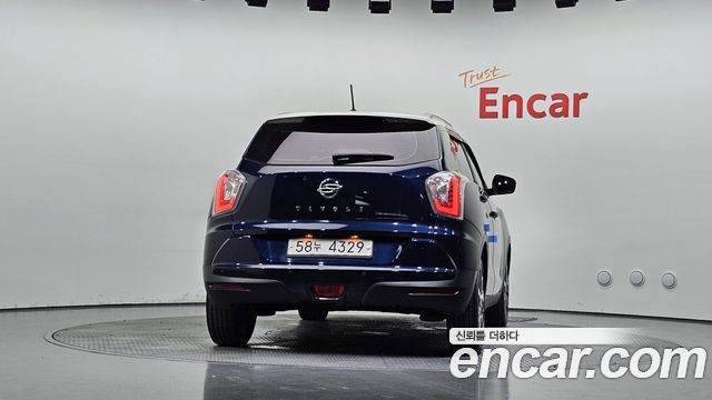 KG Mobility (SsangYong) Tivoli LX 2WD DLX 2015 — фото 4