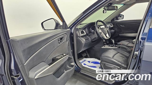 KG Mobility (SsangYong) Tivoli LX 2WD DLX 2015 — фото 10