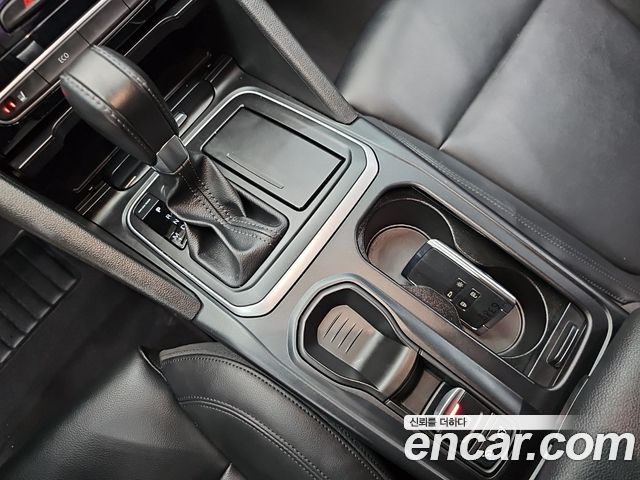 Renault Korea SM6 2.0 LPe SE 2020 — фото 9
