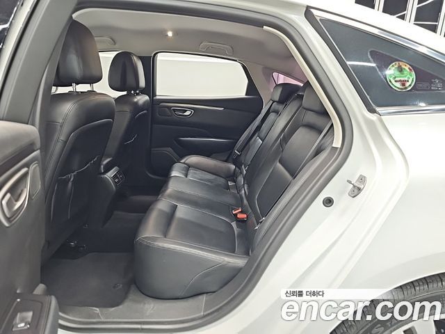 Renault Korea SM6 2.0 LPe SE 2020 — фото 16