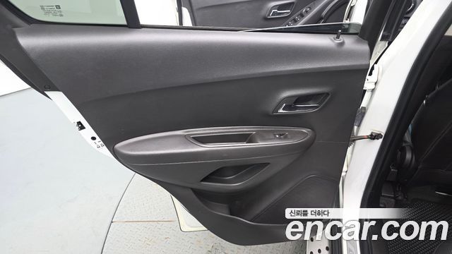 Chevrolet Trax 1.6 Diesel LT Leather Package 2016 — фото 25