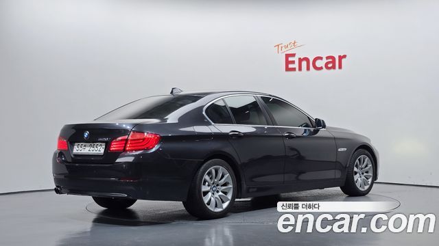 BMW 5 Series (F10) 528i 2013 — фото 2