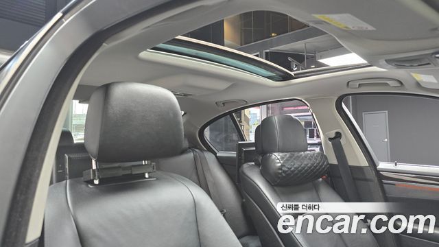 BMW 5 Series (F10) 528i 2013 — фото 19